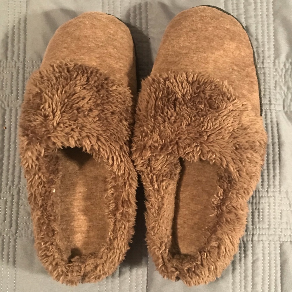 Dearfoam slippers like new